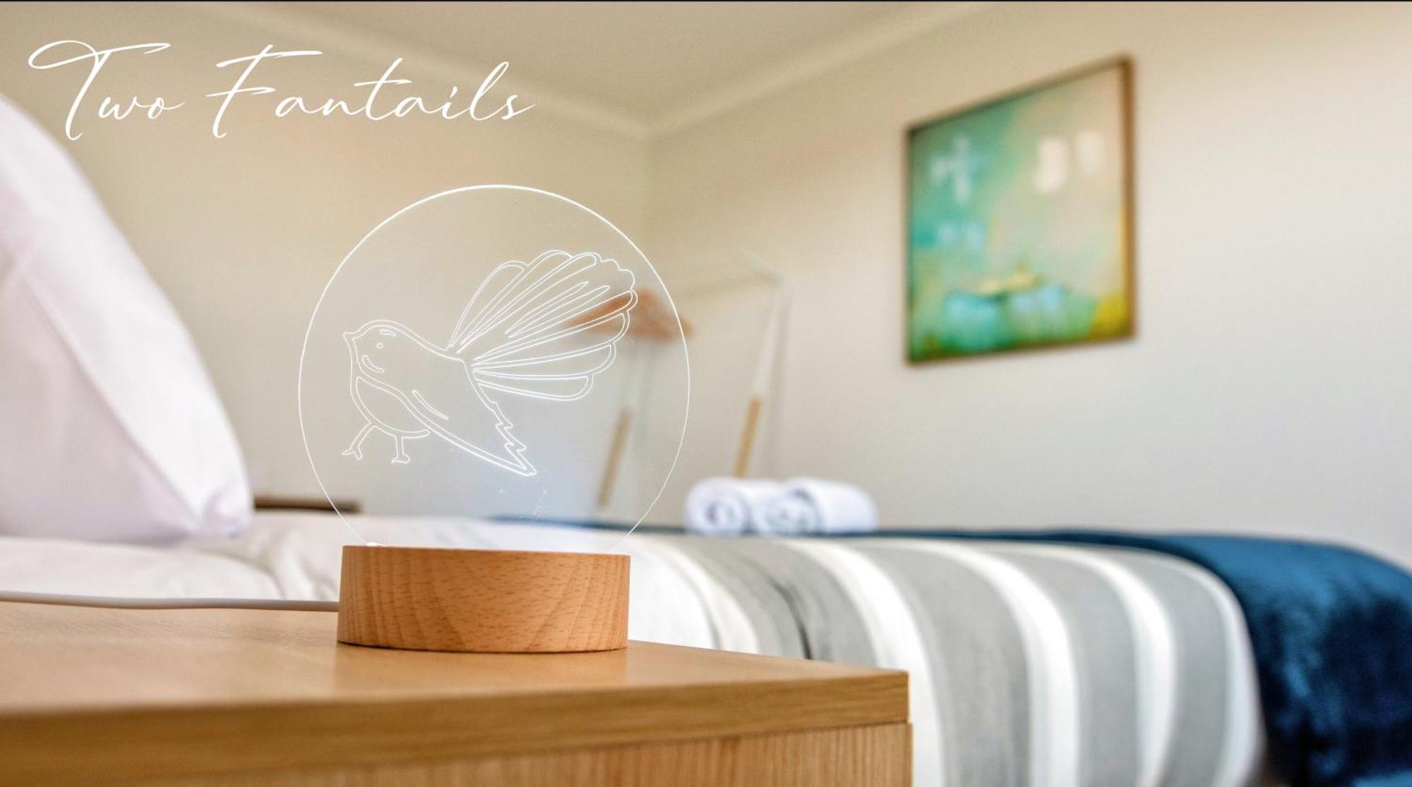 Villa Two Fantails - Mountain Views Lake Tekapo Exterior foto
